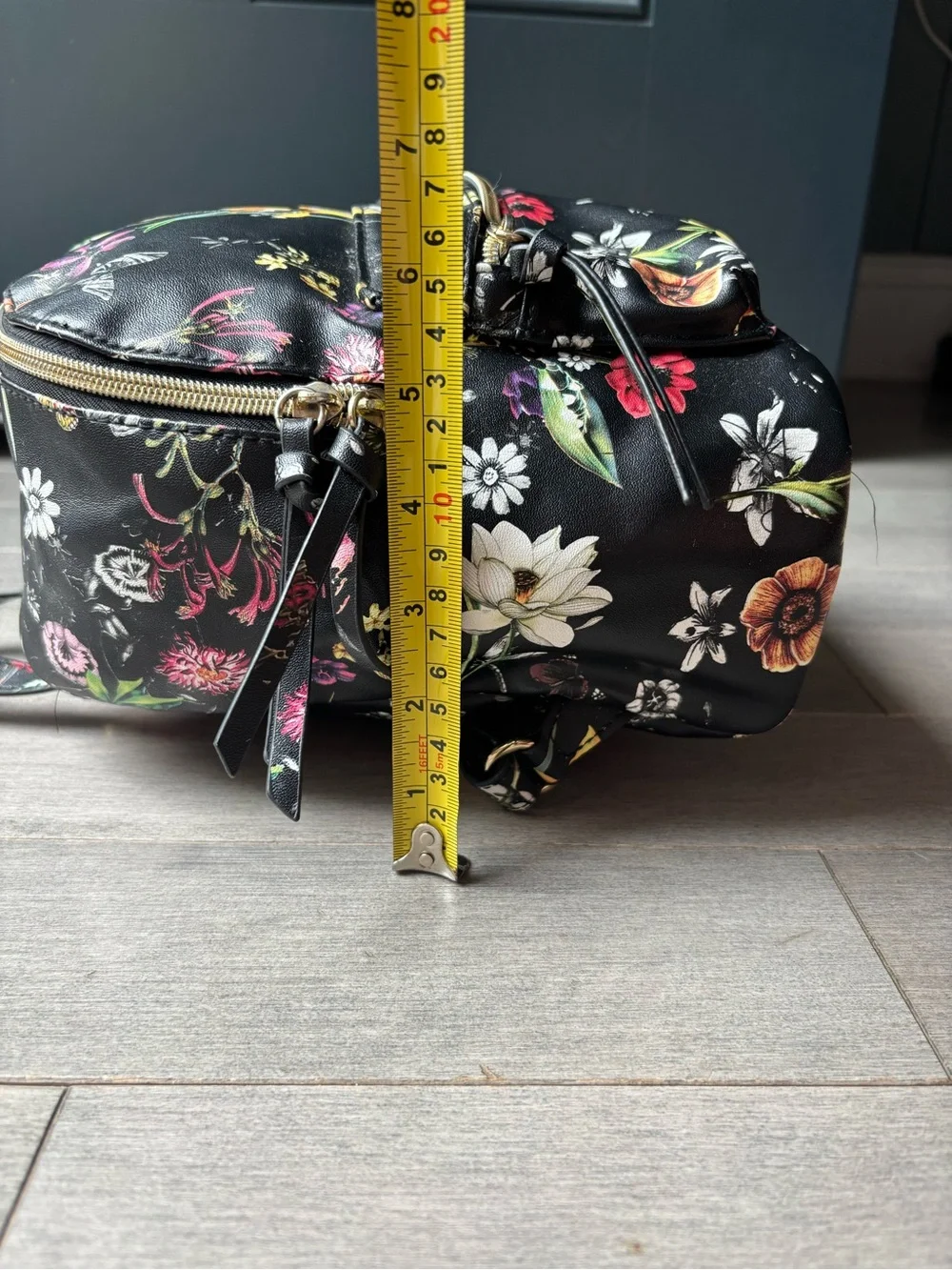 Khols Black Floral Fuax Leather Mini Backpack Purse Zippers Pockets Adjustable
